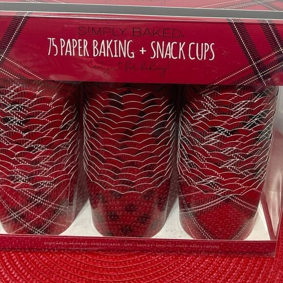 Simply Baked Baking Cups Red and Black 75 pieces NWT - Picture 5 of 5
